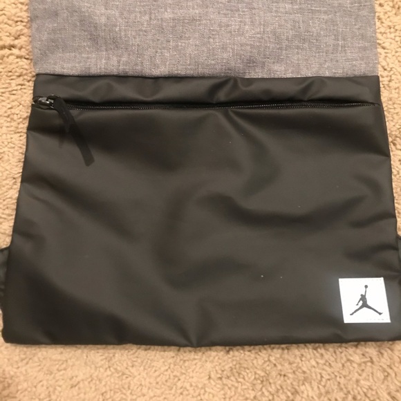 🔥NWTs🔥Jordan Drawstring - Picture 2 of 3